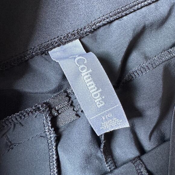 Columbia Omni Shield Womens Capri Pants L Black Adera Relaxed Faux Wrap NWT - Picture 3 of 13